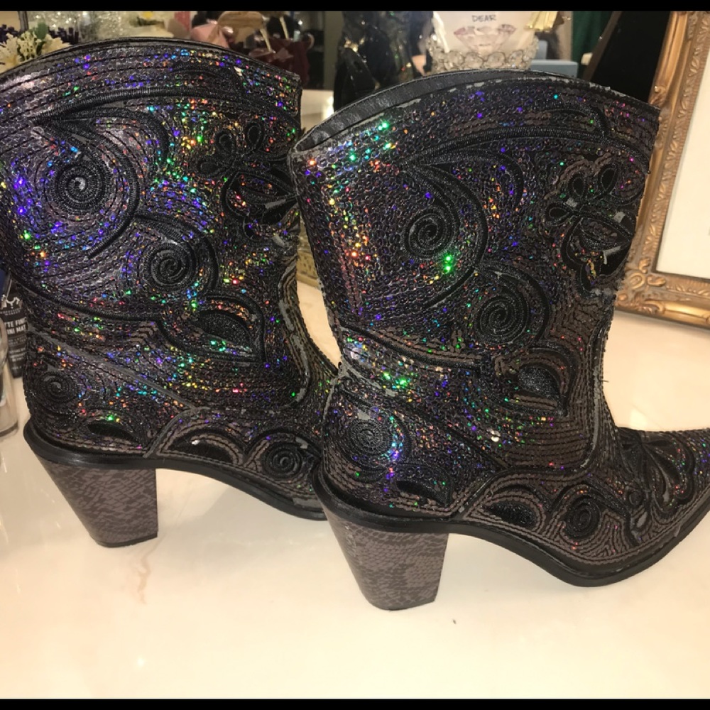 Irredentist sparkling cowboy boots AMAZING
